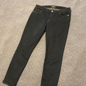 AF super skinny jeans 33/16. Worn once. No defects.
